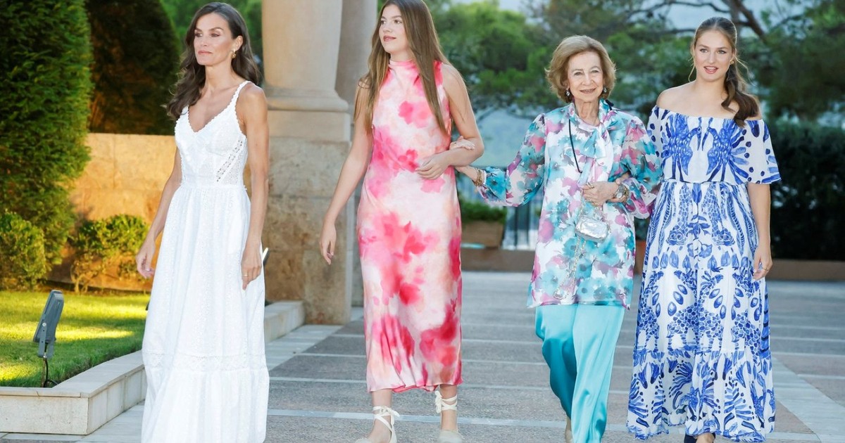 Fragila Regină Sofia, mândră de frumoasele sale nepoate, Leonor și ...