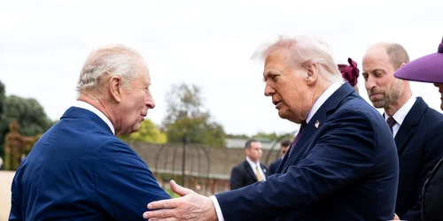 Regele Charles și Donad Trump foto profimedia jpg