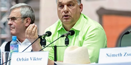 Viktor Orban si Laszlo Tokes la Baile Tusnad FOTO EPA