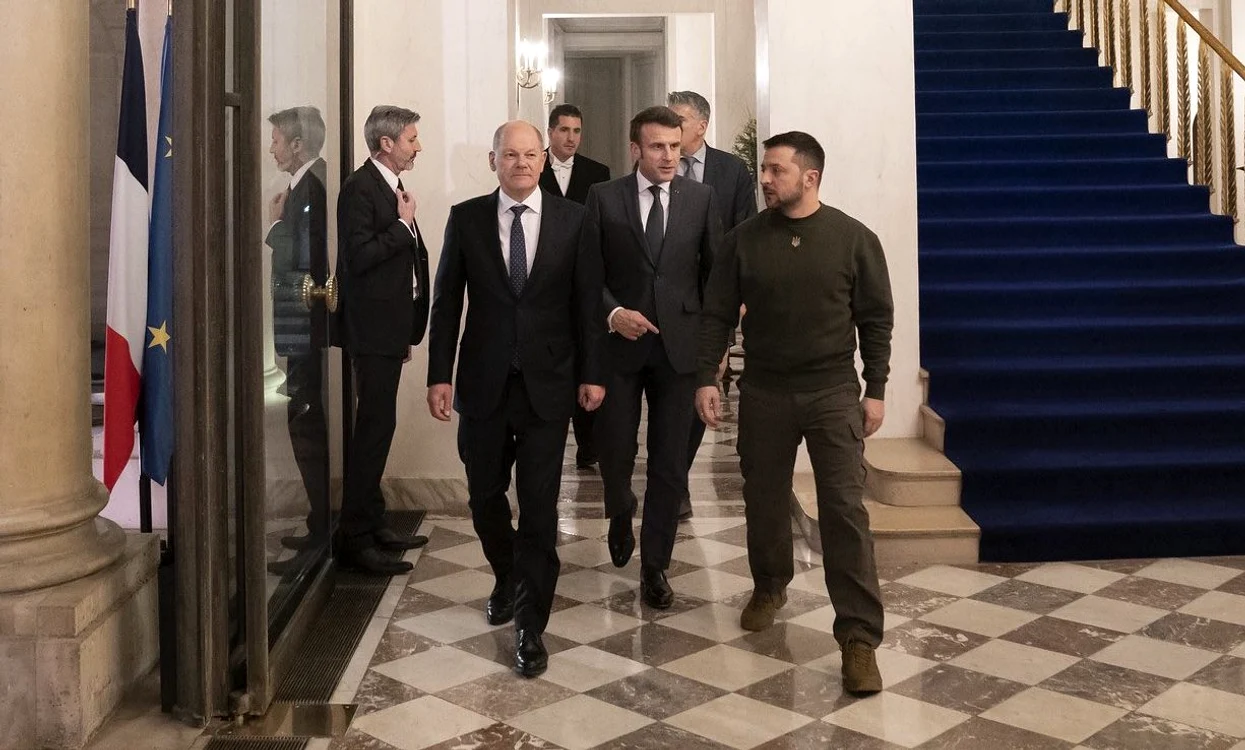 Scholz și Zelenski s-au văzut ultima oară la Paris FOTO Twitter / Emmanuel Macron