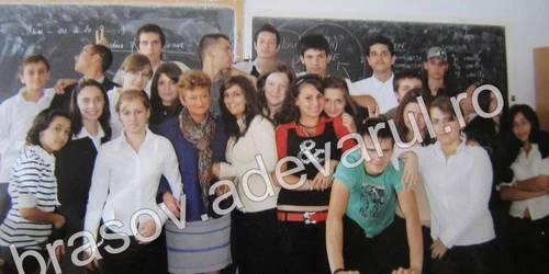 Elevii Georgetei Tănase exclud varianta sinuciderii Foto: Arhiva Clasei XII C