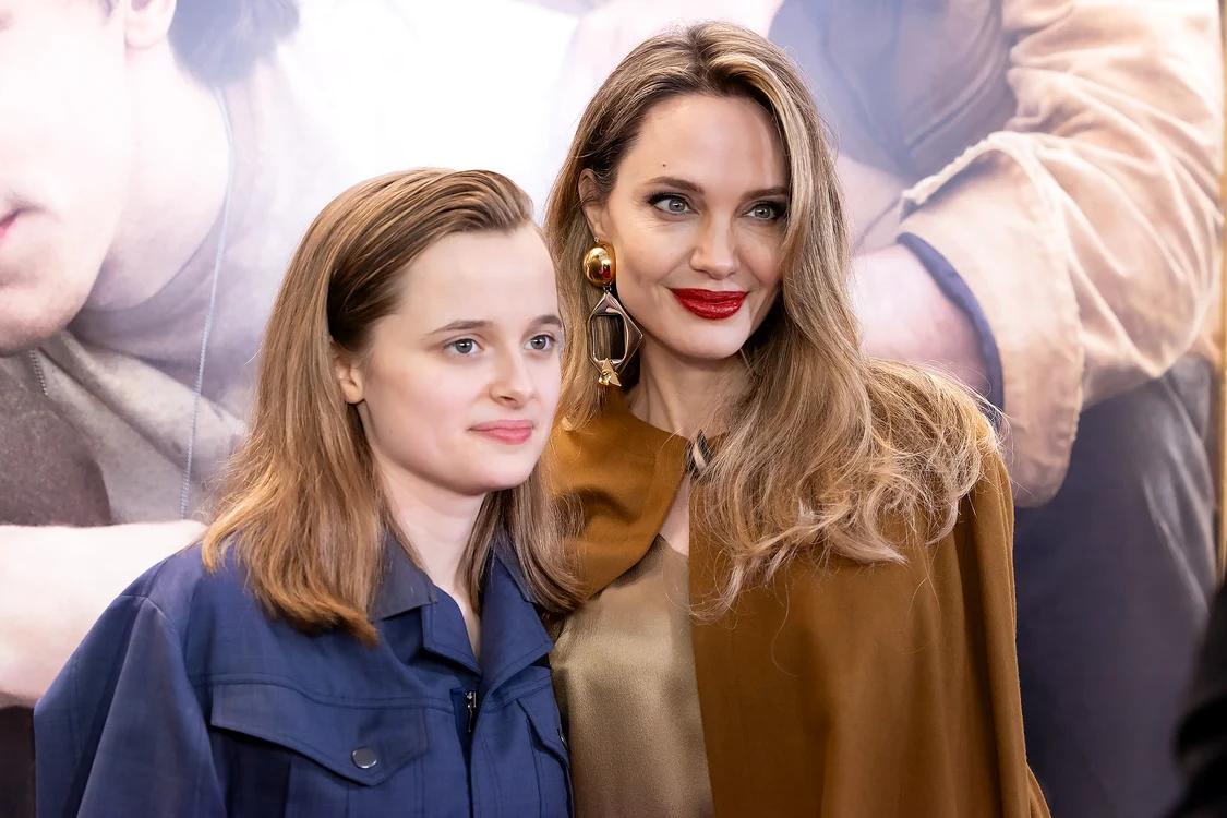 Angelina Jolie pe Boadway, Profimedia (10) jpg