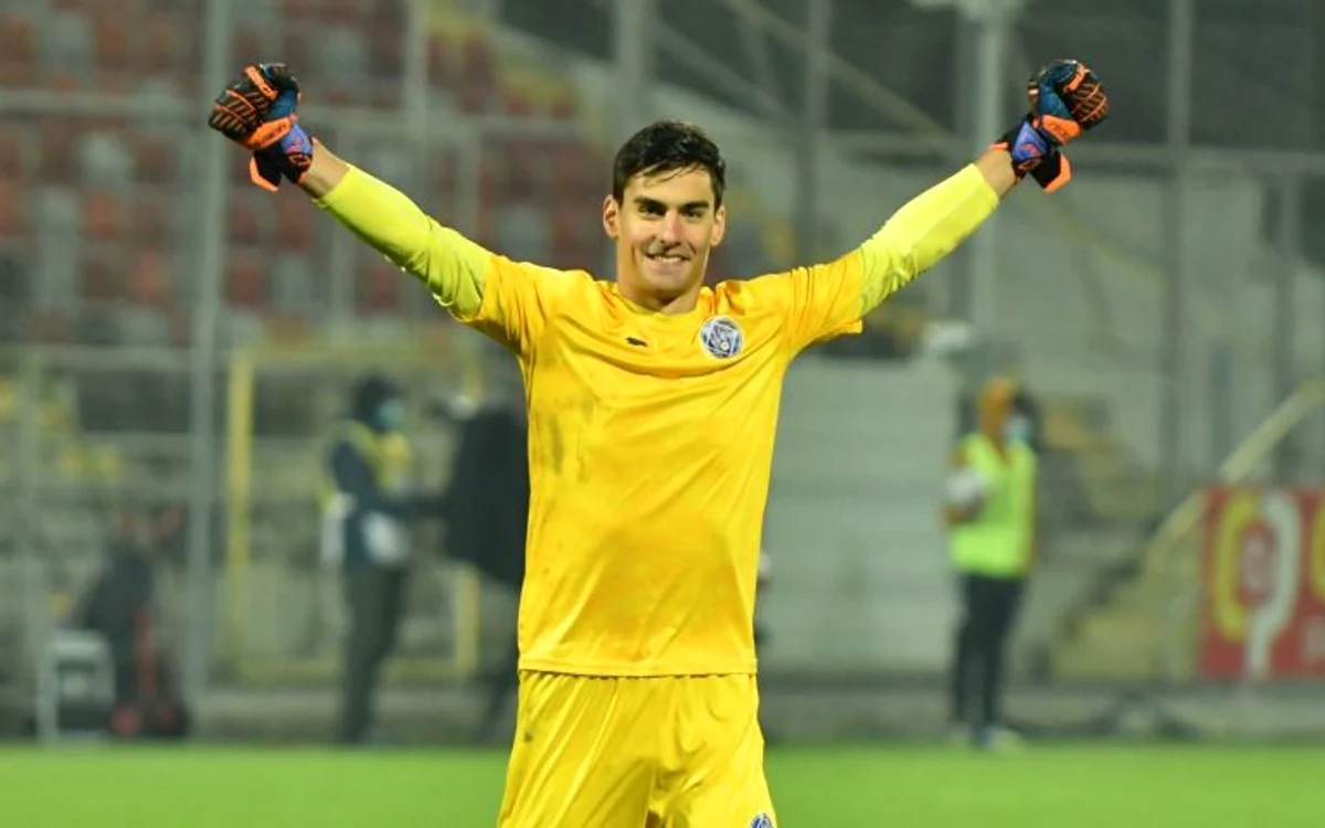 
    Octav Vâlceanu este portarul revelație al turului Ligii 1FOTO: Sportpictures.eu  