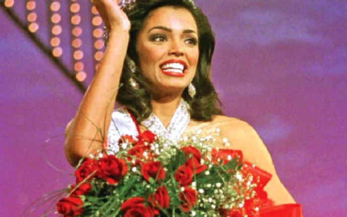 La Miss Universe, Chelsi a câştigat şi premiul pentru cea mai bună apariţie în costum de baie