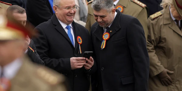 Nicolae Ciuca și Marcel Ciolacu la parada militara din Bucuresti cu ocazia Zilei Nationale a Romaniei 1 decembrie 2023 FOTO Inquam Photos George Calin jpg