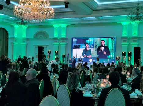 Alina și Nicolae ai României la Gala Mifne/foto motionARThoughts