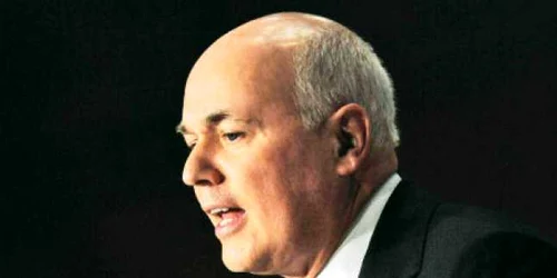 Ministrul britanic al Muncii, Iain Duncan Smith, condiţionează acordarea ajutorului de şomaj 