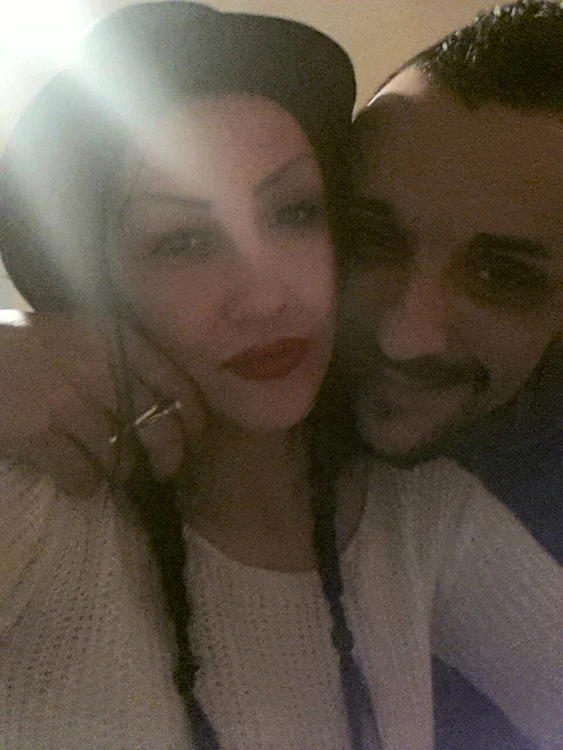 "Mama mea găteşte mai bine": Tina, cu iubitul ei Ralflo