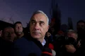 Candidatul independent Călin Georgescu face declarații de presă, în Izvorani, județul Ilfov. FOTO Inquam Photos / Octav Ganea