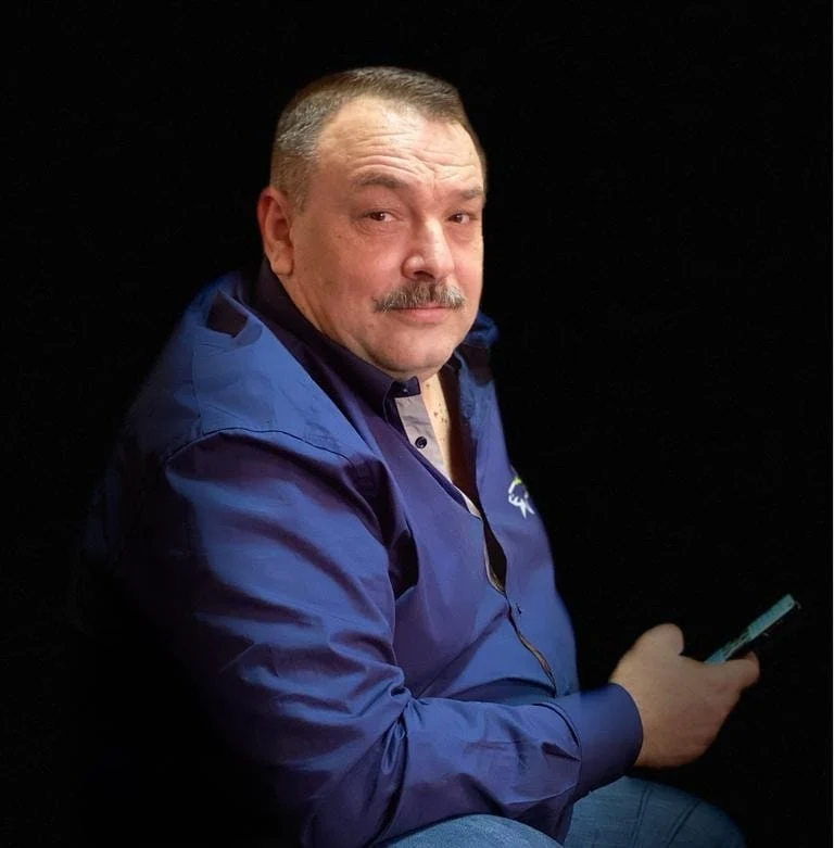 Un primar a murit în mașină după un stop cardio-respirator, în drum spre serviciu alături de iubita sa