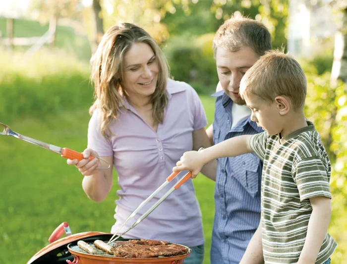 Nu combinaţi preparatele la grătar cu băuturi alcoolice!