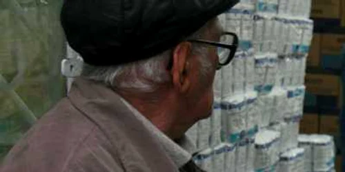 Părul alb, pensia mică şi foamea nu sunt considerate circumstanţe atenuante aşa că "hoţul" ar putea ajunge după gratii