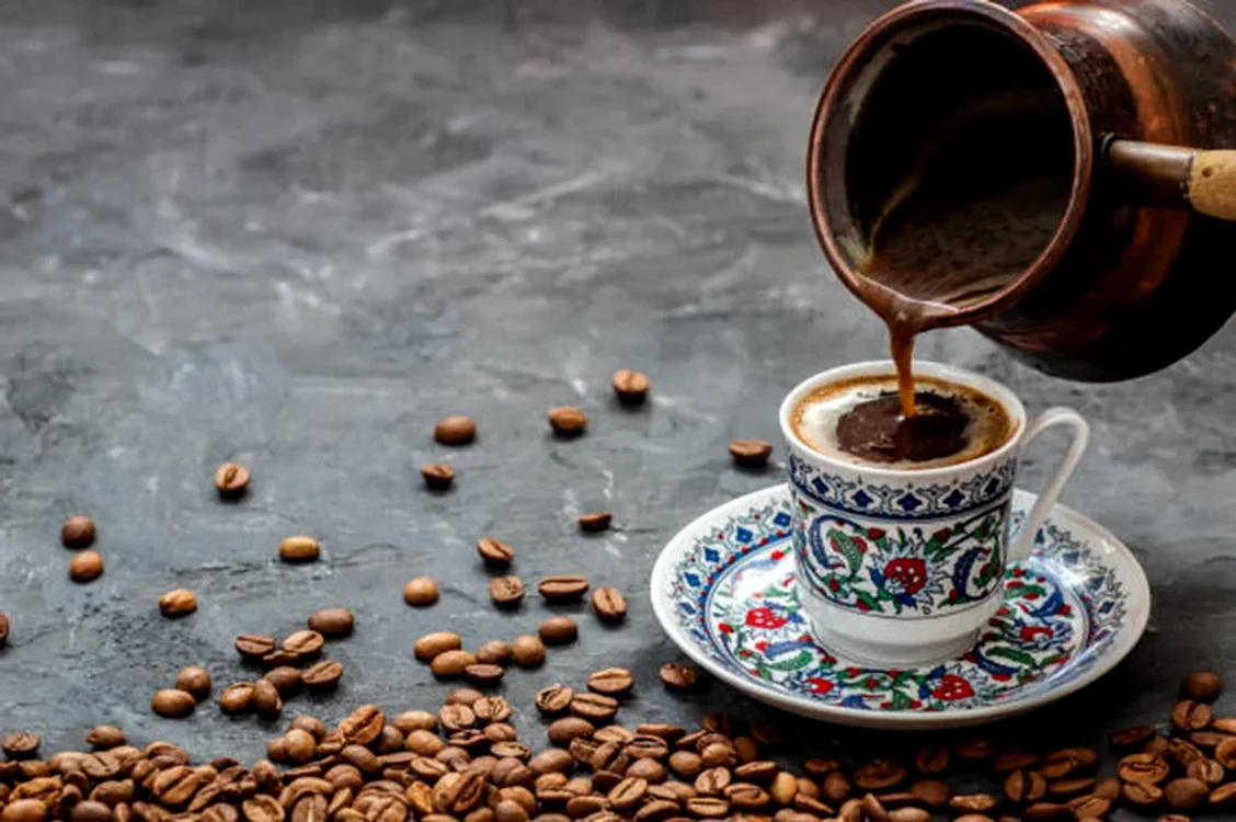 Cafeaua este element de bază al stilului european FOTO: Adevărul (arhivă)