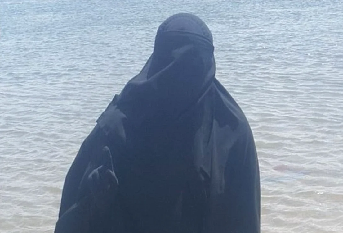 
    "Doamna Teroare", cea mai faimoasă teroristă ISISFoto Daily Mail  