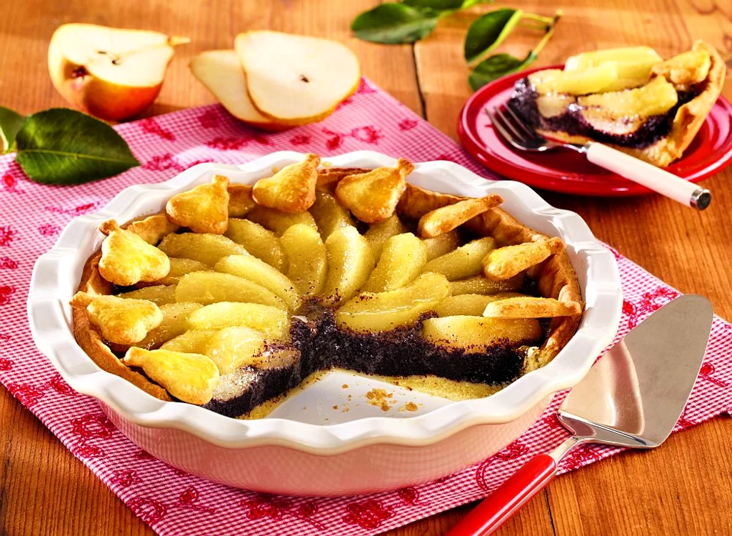 tarta cu pere si mac jpeg