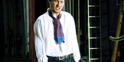 Reşiţa: PORTRET / Nicolae Pârvulescu un actor din garda tânără (GALERIE FOTO)