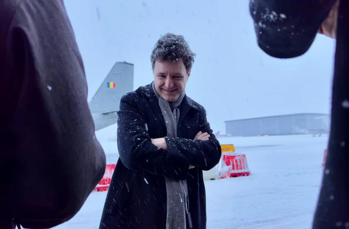 Nicușor Dan blocat în Franța FOTO Facebook 
