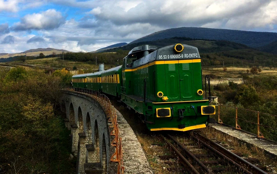Calea ferată Oravița Anina  Foto CFR Călători (2) jpg