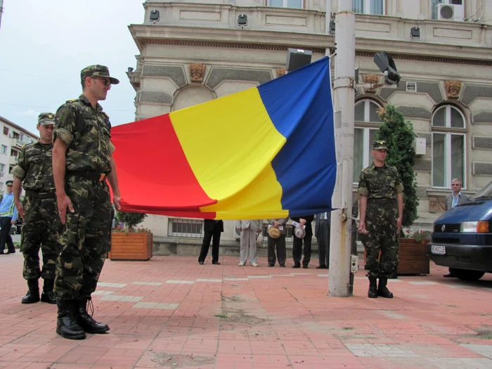 Ziua drapelului în Piața Tricolorului