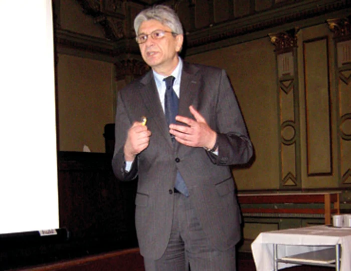 Oradea: Stele virtuale pentru medicii pricepuţi