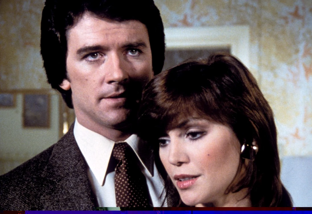 Victoria Principal şi Patrick Duffy au fost cuplul de poveste din serialul "Dallas" ( Foto: Profimedia)