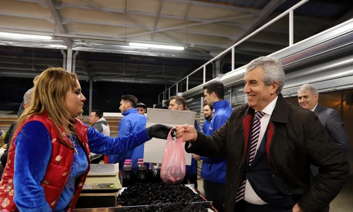 Călin Popescu Tăriceanu era văzut deseori în supermarket, la cumpărături