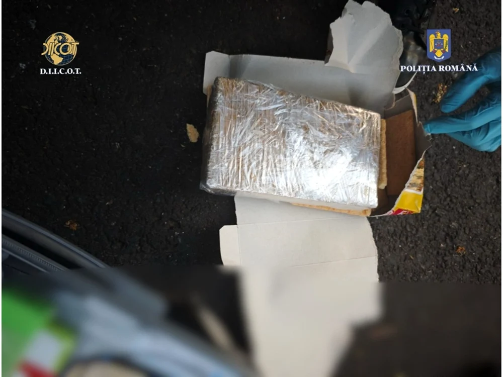 Polițiștii au destructurat o rețea de traficanți FOTO: Poliția Română