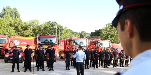 Pompieri romani trimisi in Grecia FOTO gov ro jpg
