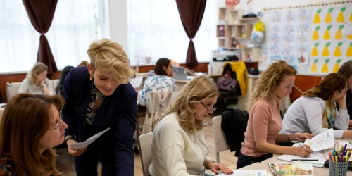 invatatori galati jpg