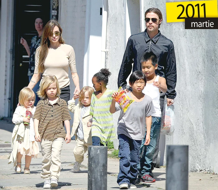 
    Angelina Jolie şi Brad Pitt - 6 copii  