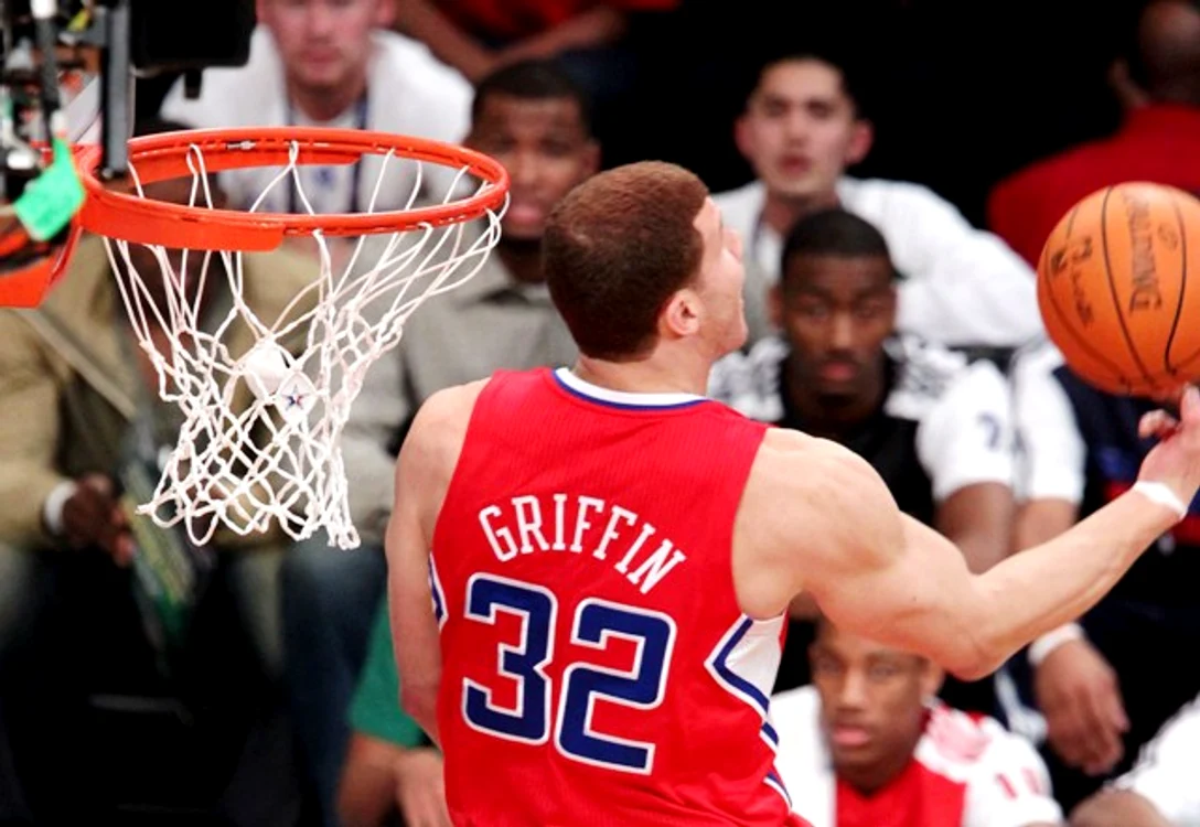 Blake Griffin a câștigat concursul de slam dunk din cadrul NBA All Star Saturday