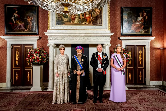 Regina Maxima, Sultanul Omanului, Regele Willem Alexander, Prințesa Amalia la banchetul de stat   Casa Regală olandeză (1) jpg
