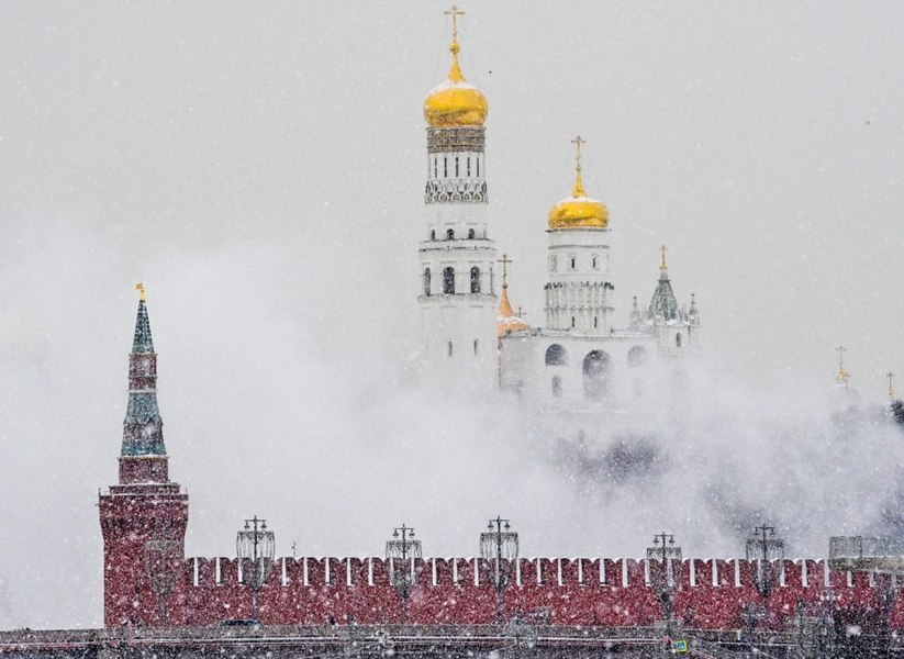 Rusia cere Republicii Moldova să deschidă secții pentru alegerile prezidențiale. Ce urmărește Kremlinul ANALIZĂ 