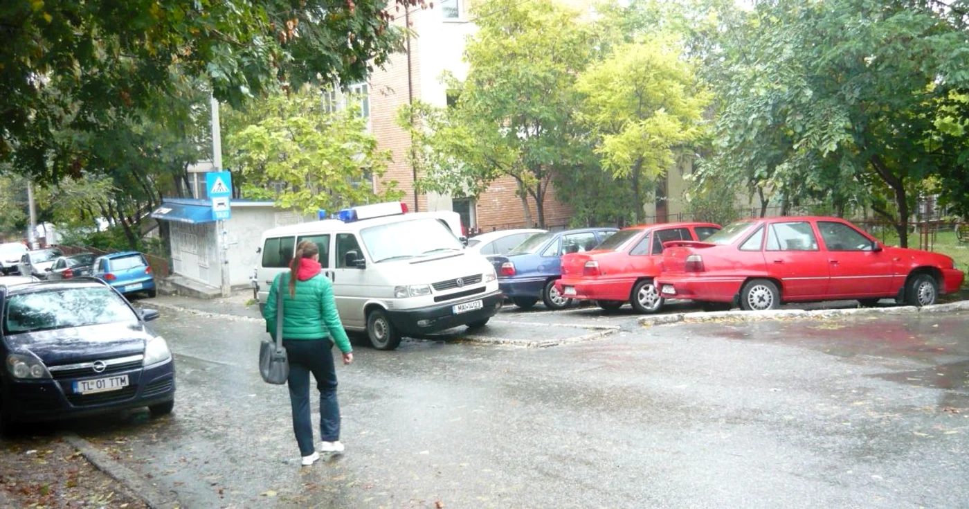 Controale în barurile de lângă liceele din municipiu FOTO Adevărul