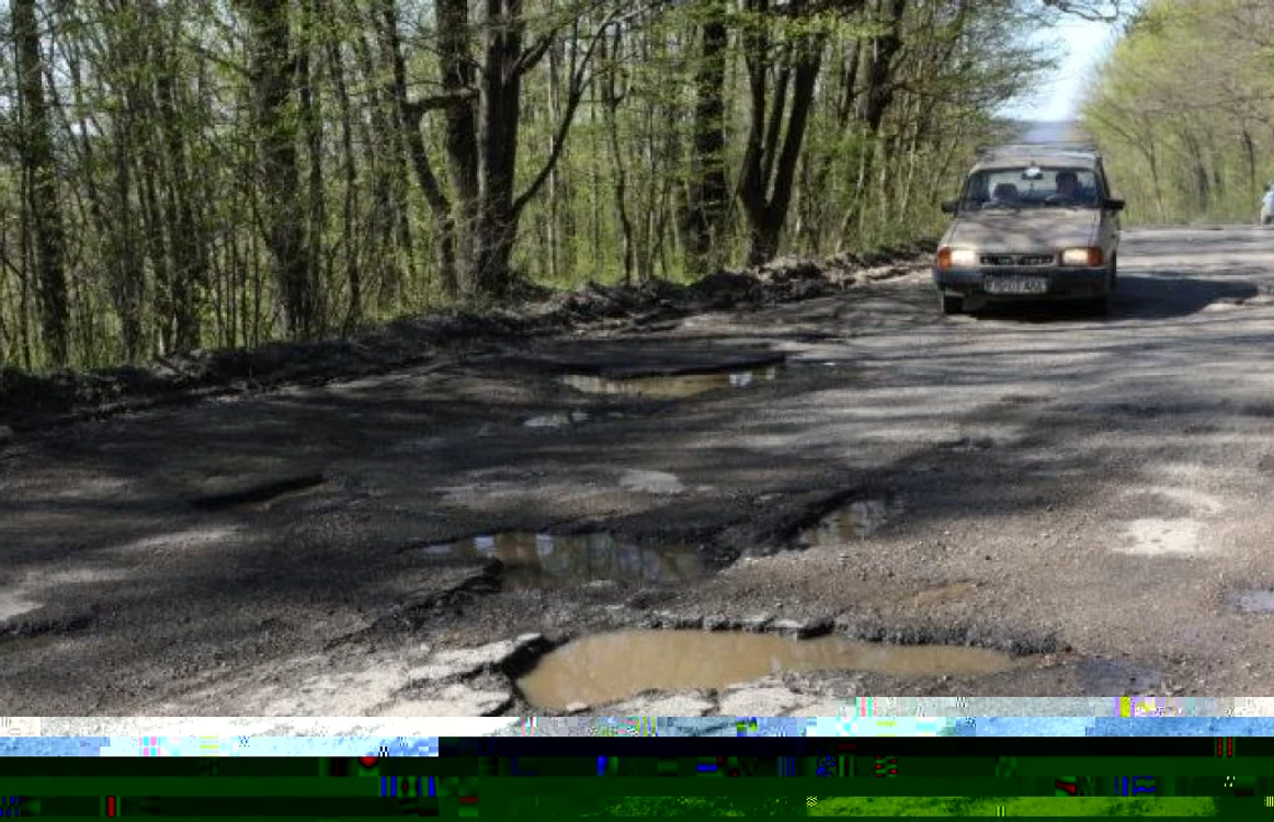 Investiţii în reabilitarea drumurilor FOTO Arhivă Adevărul
