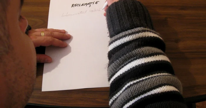 Buzoienii reclamă extratereştrii la poliţie