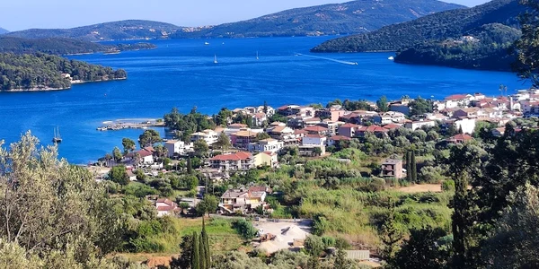 Insulă albastră Grecia Foto: adevărul