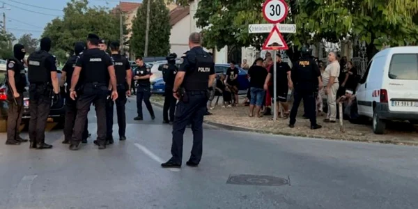bataie pe strada foto Presasm jpg