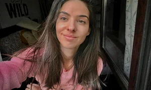 Mellina a ajuns la spital cu o problema si a sfarsit prin a se opera de apendicita JPG