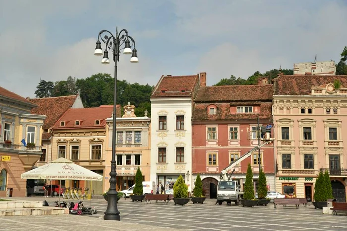 O parte dintre bănci vor ajunge în zona centrală. FOTOArhivă.
