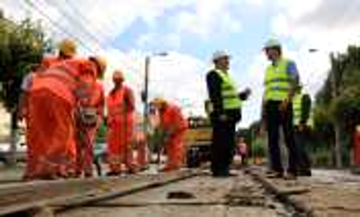 Urmează să fie deschisă şi circulaţia pe tronsonul Bucium-Calvaria.