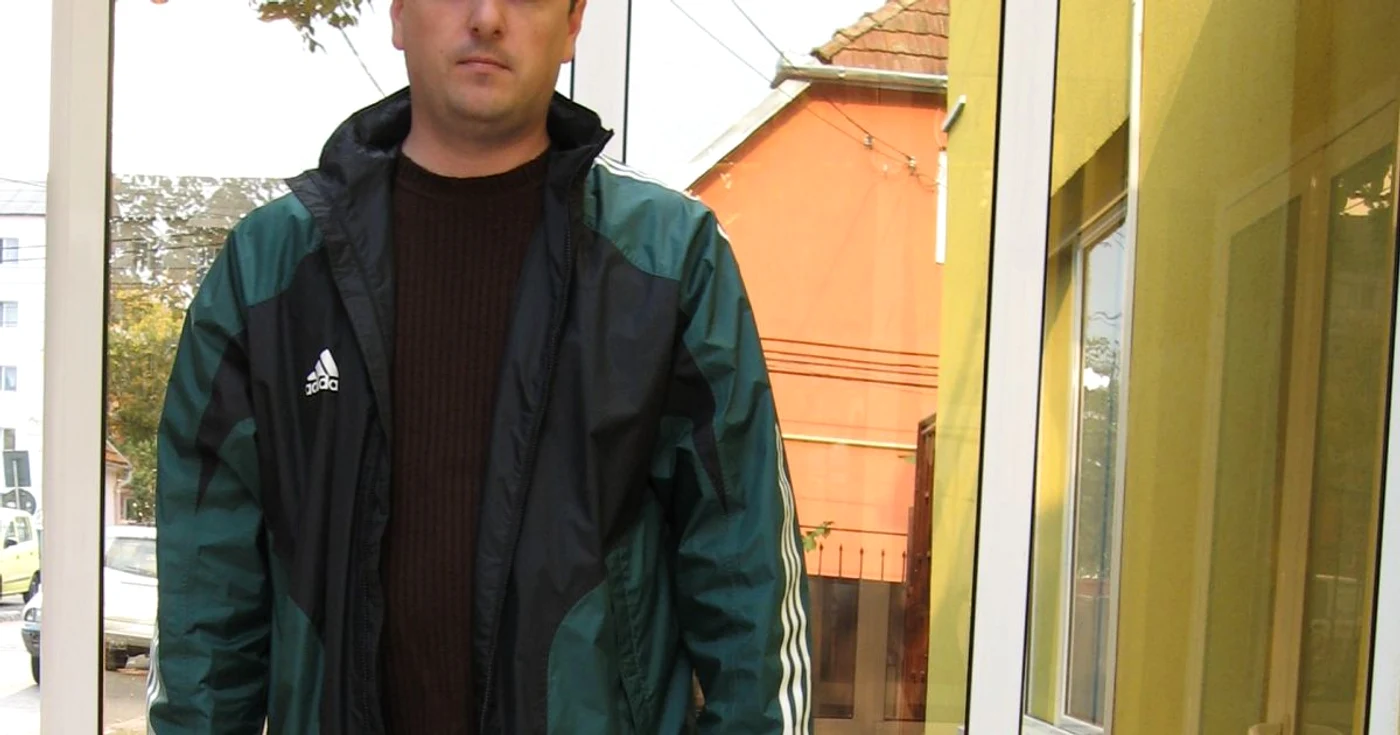Bistriţa : Portret/ Adrian Crăciunescu susţine drepturile poliţiştilor