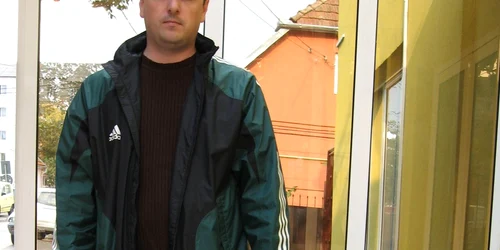 Bistriţa : Portret/ Adrian Crăciunescu susţine drepturile poliţiştilor