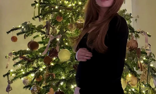 nicola roberts insarcinata jpg