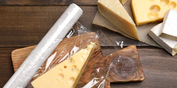 Folie alimentara de plastic, foto shutterstock jpg