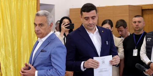 VOT SIMION GEORGESCU INQUAM Photos Octav Ganea jpg