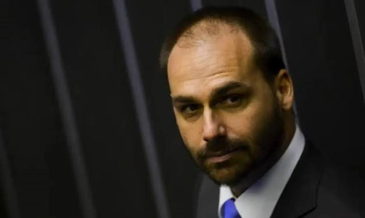 Eduardo Bolsonaro, condamnat la închisoare în lipsă. FOTO: Agencia Brasil