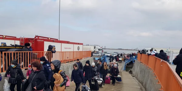 Imagini compleşitoare cu valul de refugiaţi din Ucraina 