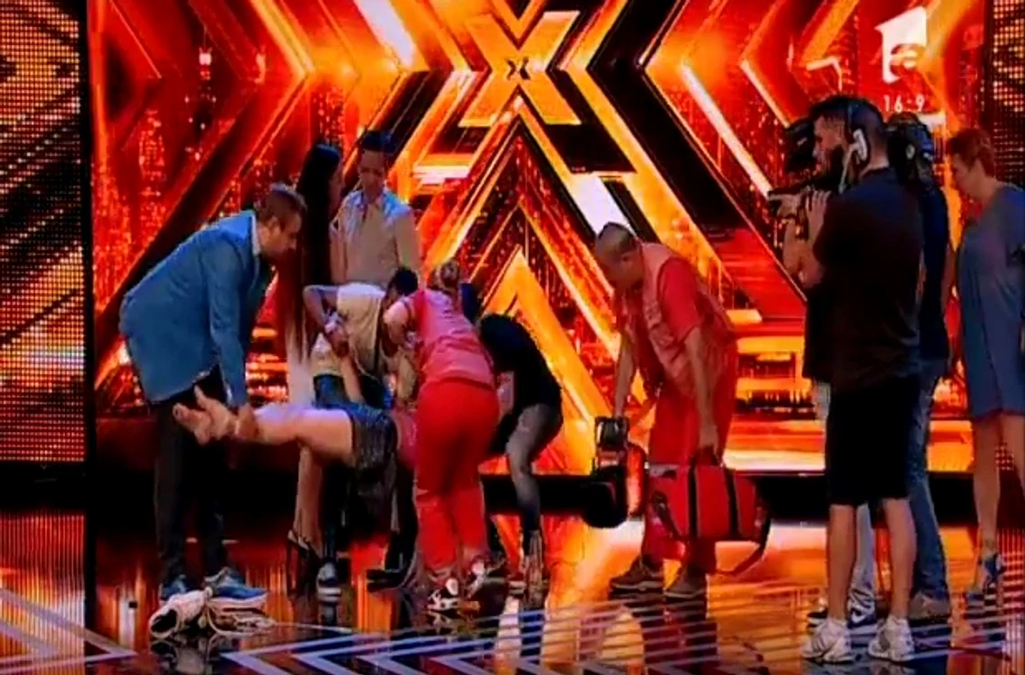 X Factor 2015: Horia Brenciu a dat o mână de ajutor pentru Barbie de România