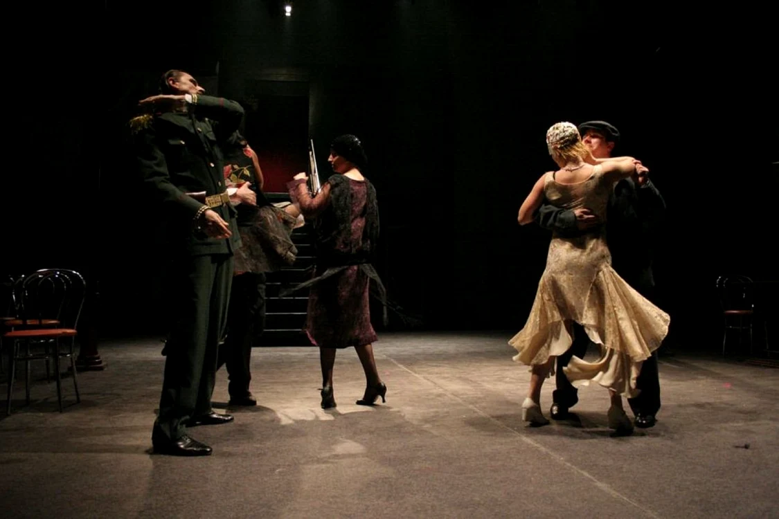 Imagine din producţia Teatrului Naţional din Sibiu
